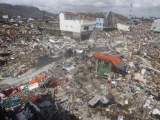 Los muertos por el tifón de Filipinas podrían superar los 10.000