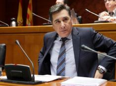 Oliván garantiza la "máxima seguridad" para el futuro hospital de Teruel
