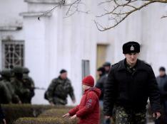 Crimea asalta los últimos enclaves militares ucranianos en la península