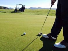 El campo Margas Golf  está construido en un entorno inigualable y con un diseño que garantiza la diversión