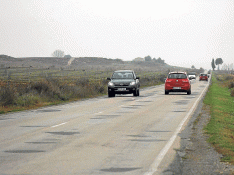 Los usuarios urgen una solución al mal estado y peligrosidad de la A–131 que une Huesca y Fraga