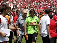 Juan Esnáider se retira cabizbajo tras la derrota en Tarragona