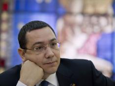 El Parlamento rumano bloquea la investigación por corrupción al primer ministro Victor Ponta