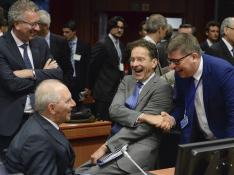El Eurogrupo ya analiza el primer tramo de la ayuda a Grecia