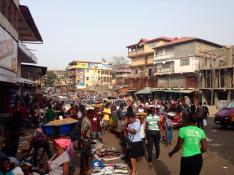 Sierra Leona inicia el camino para acabar con el ébola
