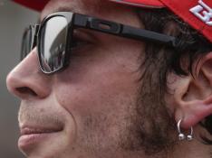 ?Valentino Rossi, sancionado con tres puntos, saldrá último en Valencia