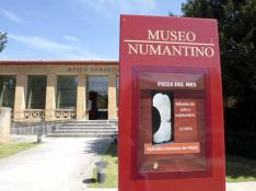 Imagen tomada en el exterior del Museo Numantino.