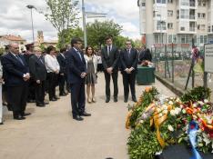 Puigdemont y Fernández Díaz en el homenaje a las víctimas de la casa cuartel de Vic