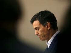 Pedro Sánchez renuncia a su escaño porque está "en profundo desacuerdo" con la abstención a Rajoy