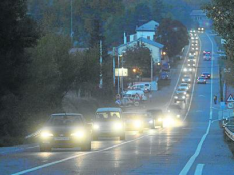 Las carreteras registraron tráfico intenso en el regreso de un puente que acaba sin víctimas