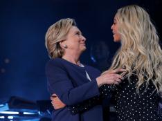 Hollywood y el pop se vuelcan con Clinton mientras el deporte apoya a Trump