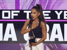 Ariana Grande, designada como artista del año en los American Music Awards