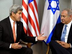 Netanyahu acusa a Kerry de estar "obsesionado" con los asentamientos israelíes