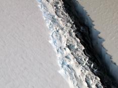 Un iceberg de 5.000 km² podría desprenderse pronto de la Antártida