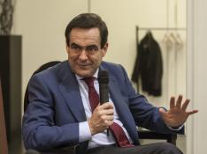 José Bono: "Rajoy crecería moralmente si obliga a que se pida perdón por el Yak"