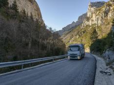 Terminadas varias mejoras de accesos y carreteras de la Jacetania por 512.000 euros.