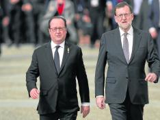 Los presidentes de Francia y España,François Hollande y Mariano Rajoy, ayer en la cumbre bilateral que celebraron en Málaga.