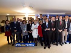 Marimar Angulo, en quinta posición empezando por la izquierda, en una foto de familia en el Congreso del PP Europeo en Malta