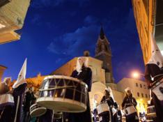 Una procesión de la Semana Santa de la Ribera Baja del Ebro.
