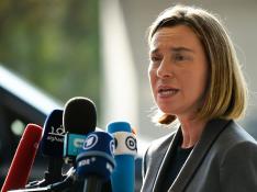 La alta representante de Política Exterior y de Seguridad Común de la UE, Federica Mogherini, al término de la reunión de los ministros de Exteriores de la UE en Luxemburgo, este lunes.