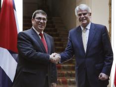 España evita poner fecha a la visita de Felipe VI o Rajoy a Cuba