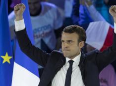 Macron durante un acto electoral celebrado este lunes en París.
