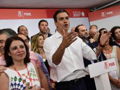 Pedro Sánchez se dirige a sus seguidores tras confirmarse su victoria en las primarias del PSOE.