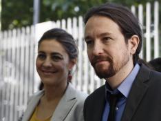 Pablo Iglesias insta al PSOE a "demostrar" que está "enfrente" del PP
