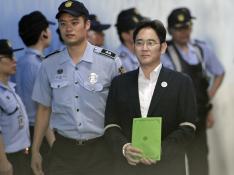 La fiscalía surcoreana pide 12 años de cárcel para el heredero de Samsung