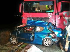 El último accidente mortal se registró el pasado sábado en la N-II a su paso por Pina de Ebro, donde un zaragozano de 33 años perdió la vida al chocar con un camión.
