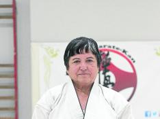 Rosa María Laborda, en el tatami del gimnasio Karate-Kan.