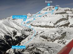 Vista aérea del Bisaurín y la ruta de ascenso y descenso.