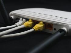 La banda ancha llega al 95% de localidades y centros del Plan ConectAragón