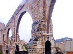 Imagen del acueducto de Teruel.