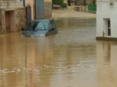 En Santed, el agua ha inundado los bajos de una treintena de viviendas.