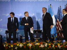 Aznar, Bush, Quiroga y Figueres dan la receta del éxito político en Guatemala