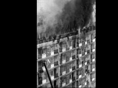 Imágenes del incendio del hotel Corona de Aragón de Zaragoza