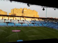 Estadio de La Romareda, donde se enfrenta esta noche el Real Zaragoza al Levante.