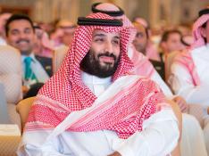 El príncipe saudí dice que los autores del "odioso crimen" de Khassoggi irán ante justicia