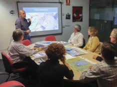 Reunión de presentación del plan por parte de la empresa Pirinea Consultores