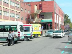 Zona de parada de ambulancias y transporte sanitario del hospital Obispo Polanco de Teruel