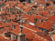 roofs-1391640_1920