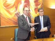 PSOE y PAR firman un acuerdo de gobierno