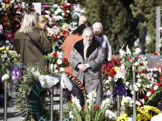 Visitas al cementerio de Torrero de Zaragoza el día de Todos los Santos 2019