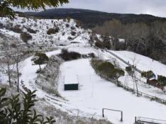 Aragón ya tiene su primera pista de esquí sintética en Alcalá de la Selva.