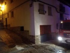 Vivienda afectada por el incendio en Cantavieja.