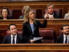 La portavoz del PP, Cayetana Álvarez de Toledo, interviene al comienzo de la sesión de investidura de Pedro Sánchez como presidente del Gobierno.