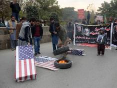 Protesta contra Estados Unidos tras la muerte en un ataque ordenado por Trump del comandante iraní Qasem Soleimani.