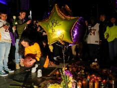 Los espontáneos homenajes a Kobe Bryant se suceden desde que se conoció la noticia de su muerte