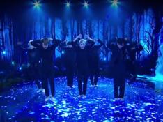 Performance de 'Black Swan' de BTS en The Late Late Show con James Corden.